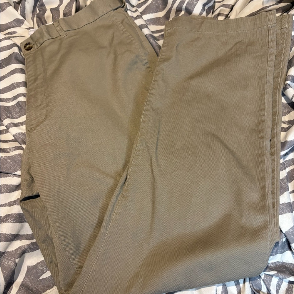 Men's Haggar Essential Khaki Pant